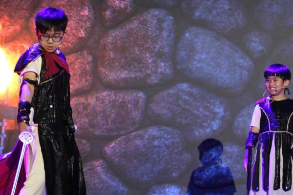 （25周年匯演）劇照-小演員們全情投入演出4