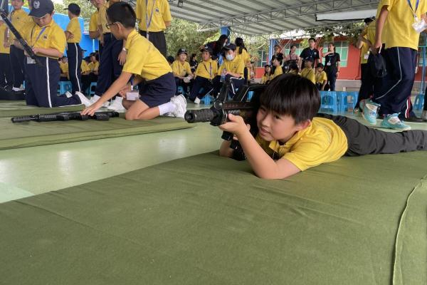 激光步槍體驗（阮天豪）