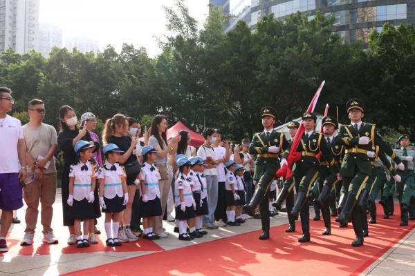 五四升旗禮花絮1